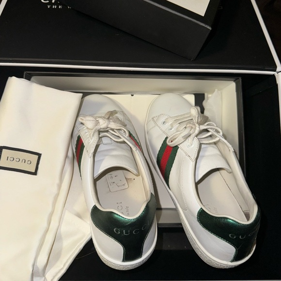 Gucci kids shoe - Picture 2 of 4